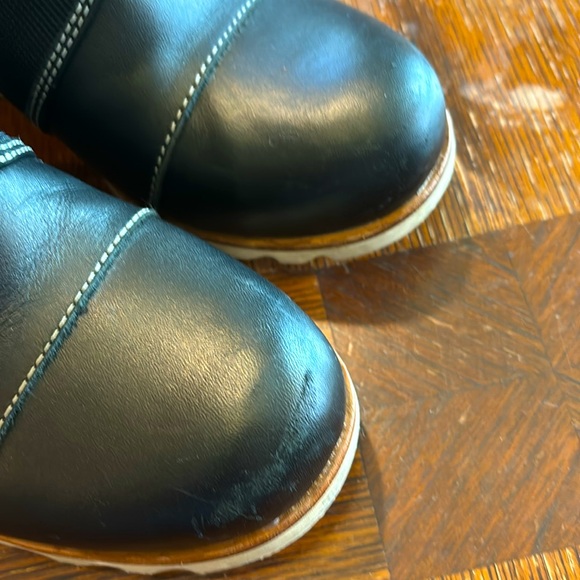 Sorel Joanne of Artic Women’s black waterproof wedge boot, size 11 - Picture 5 of 7